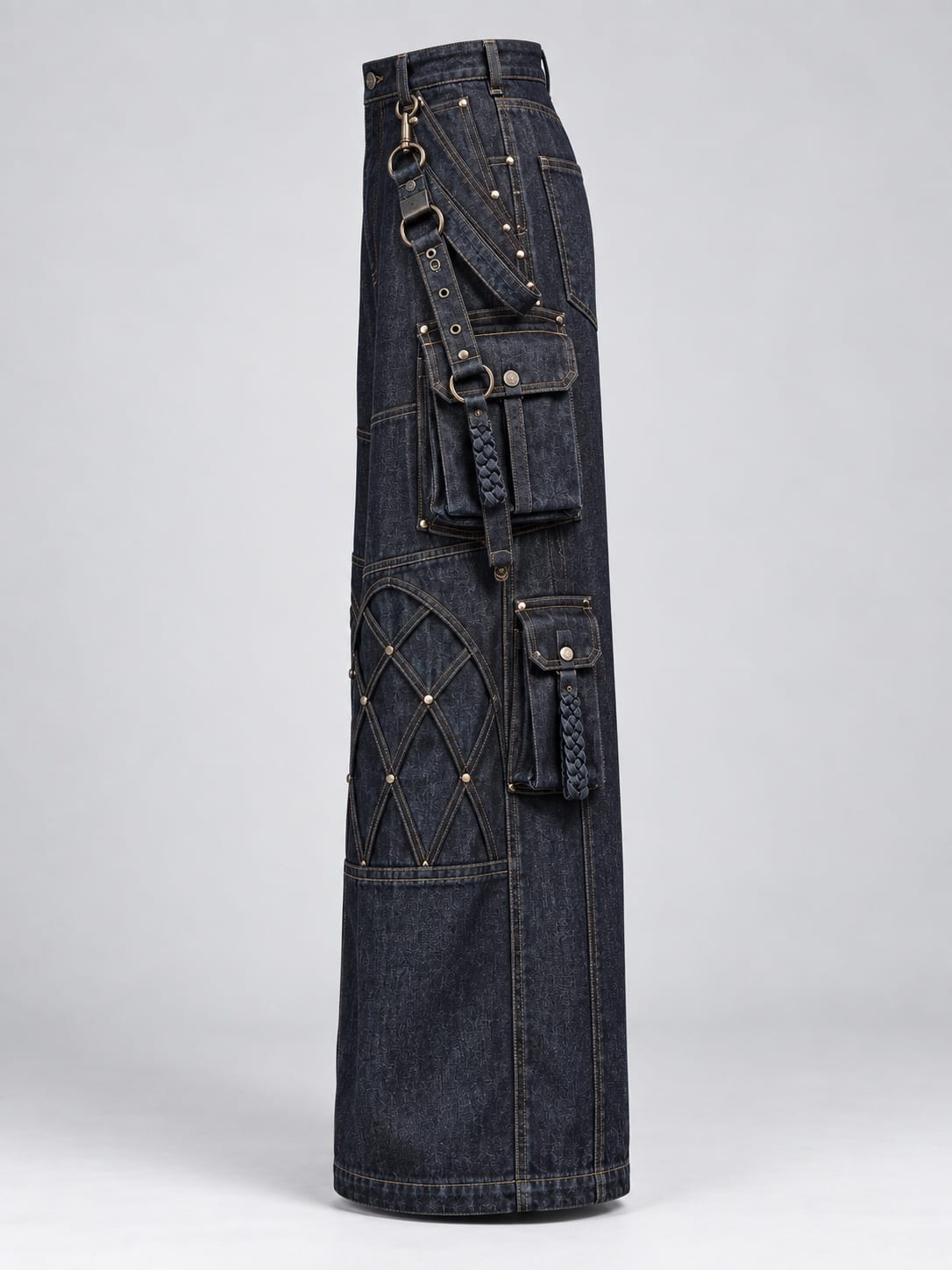 Cathedral Harness Cargo — Side view