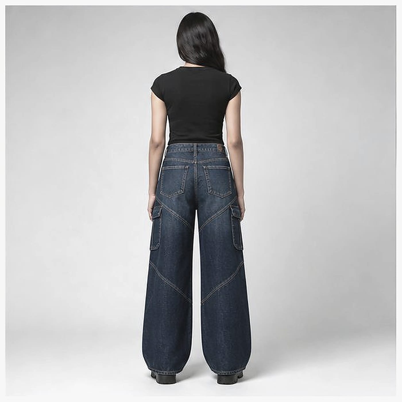 Prism Sand Cargo — Back view