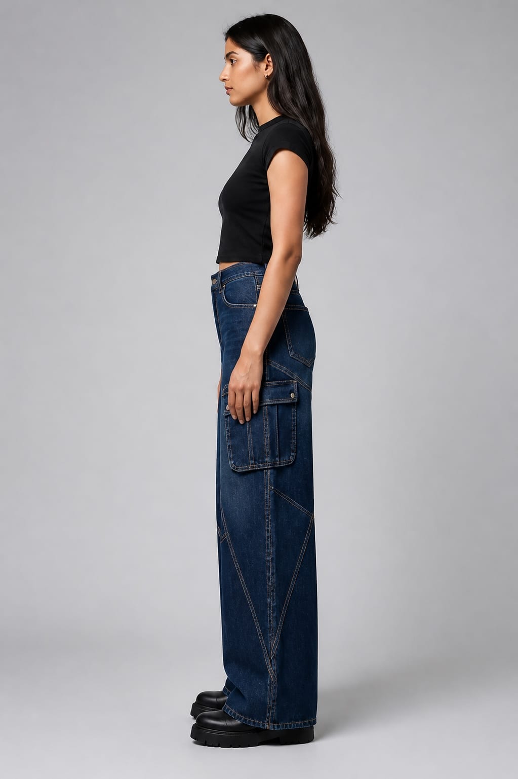 Prism Seam Cargo — Side view